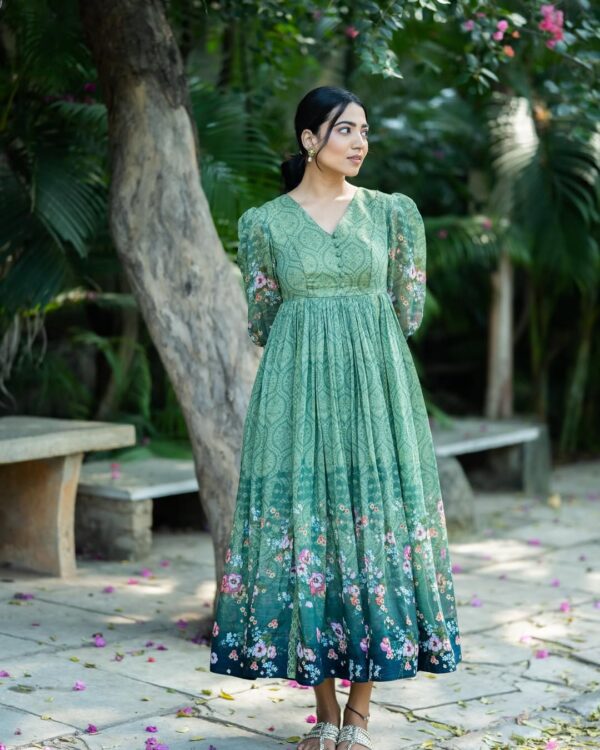 Green Ombre Shaded Bloom Pure Chanderi Dress - Image 2